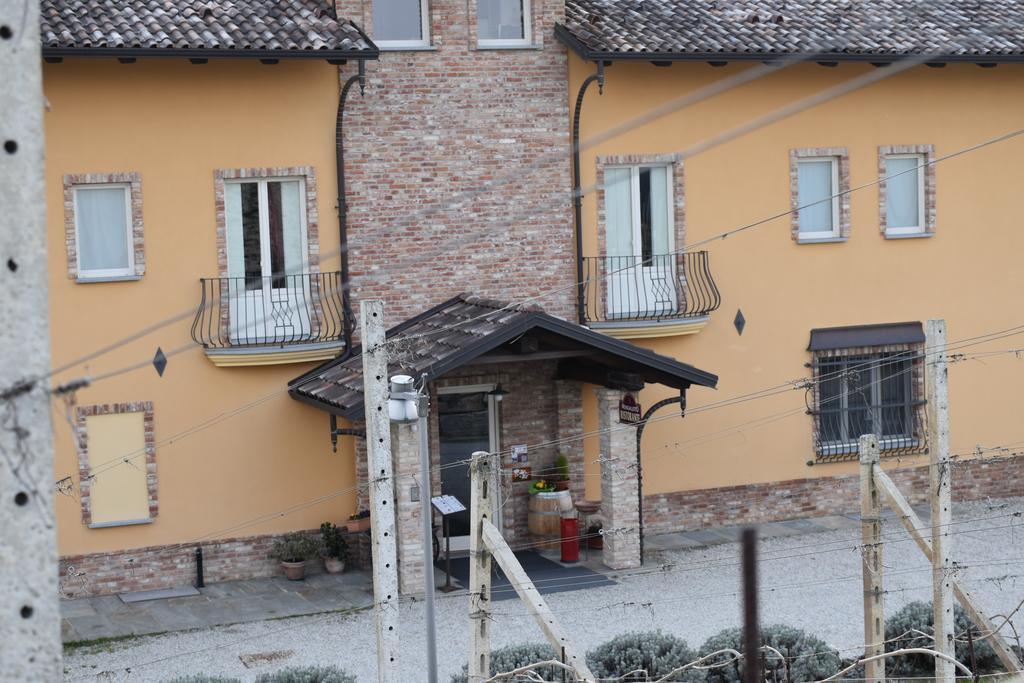 Mongalletto Castellinaldo Luaran gambar