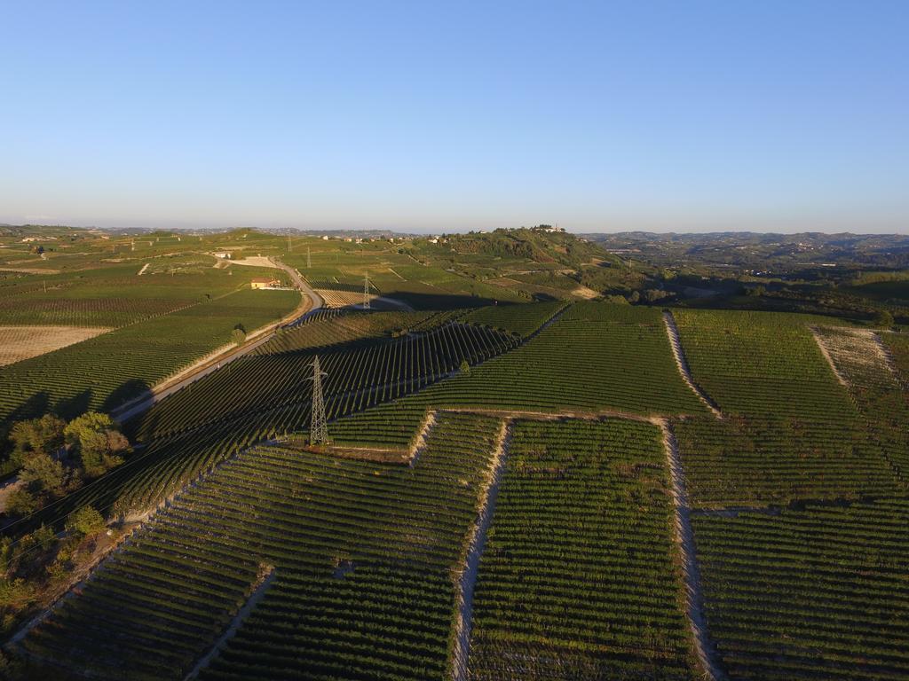 Mongalletto Castellinaldo Luaran gambar