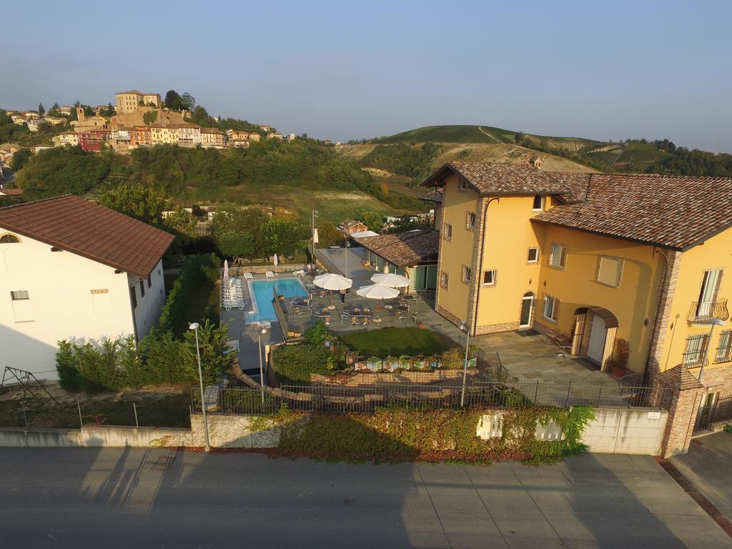 Mongalletto Castellinaldo Luaran gambar