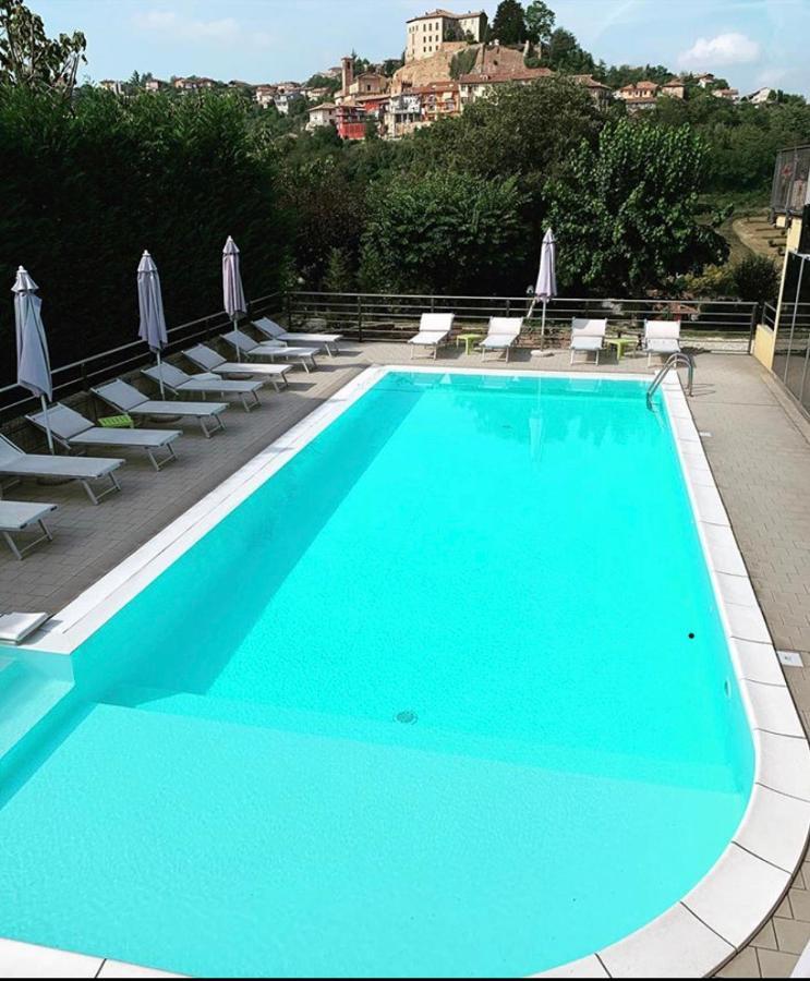 Mongalletto Castellinaldo Luaran gambar